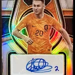 Teun Kopmeiners - Países Bajos - Select Signatures - Paralela Silver Prizm - #SS-TKO