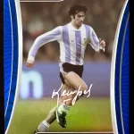 Mario Kempes - Argentina - Numerada 97/99 Refractor - Auto Style - #15